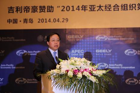 青岛市筹备委员会副主任兼秘书长、青岛市副市长刘明君先生交车仪式现场致辞